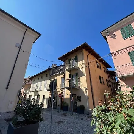 S A P P H I R E H O M E - Rivarolo Designapartment Apartman Rivarolo Canavese