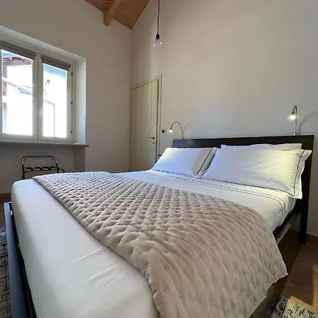 Apartman S A P P H I R E H O M E - Rivarolo Designapartment *